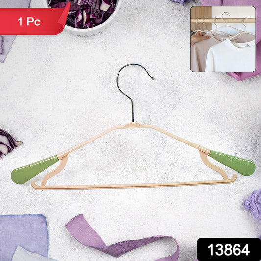 Close-up of the robust zinc-plated steel hook on the garment hanger.
