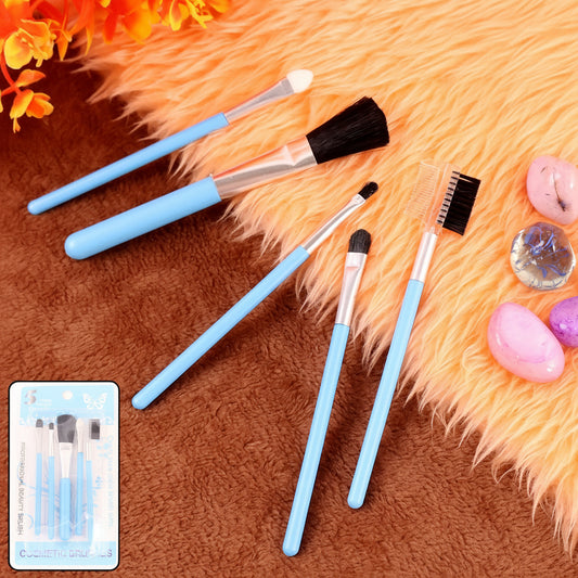 Professional 5-piece makeup brushes kit with soft synthetic bristles arranged on a clean surface.